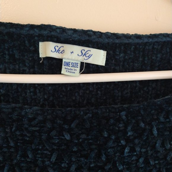 Blue Velvet Sweater - Picture 3 of 4